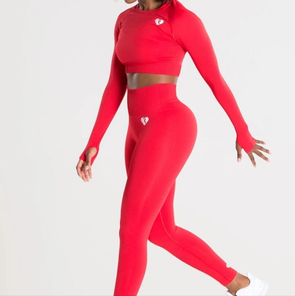 NWT Women's Best Power Seamless Crop Top - Red